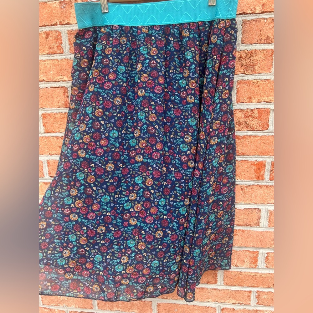 Women’s  LulaRoe skirt size Large